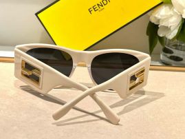 Picture of Fendi Sunglasses _SKUfw54112443fw